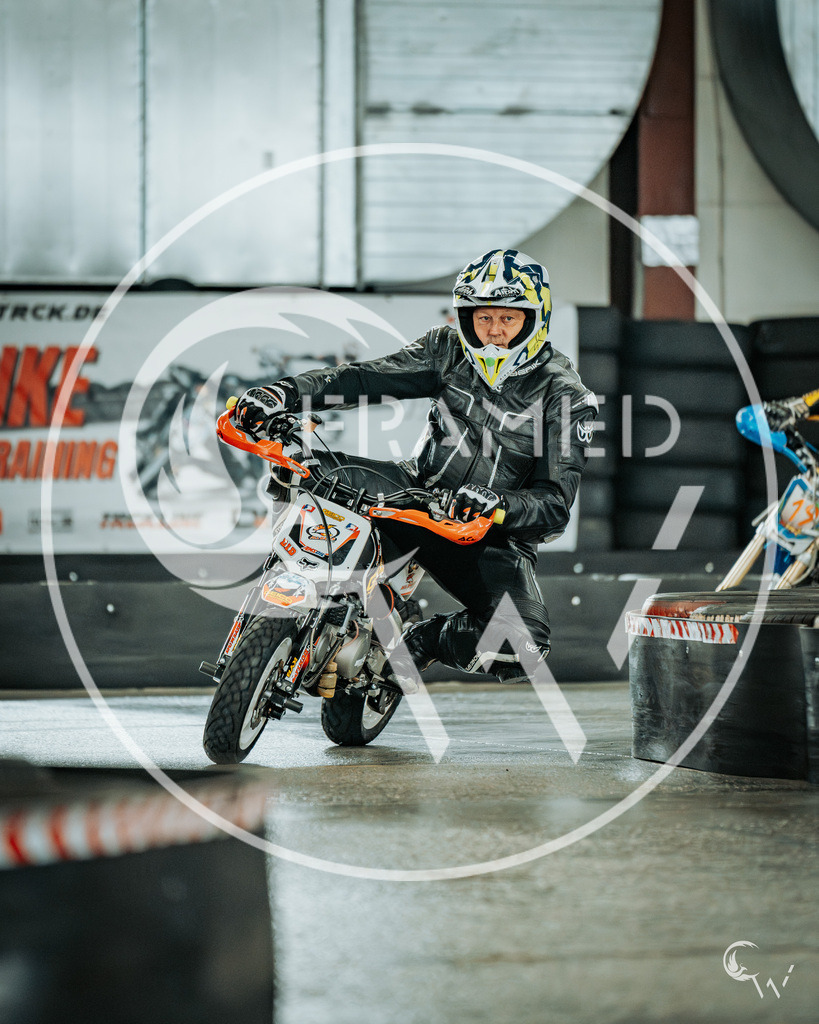 motocross | cw-framed
