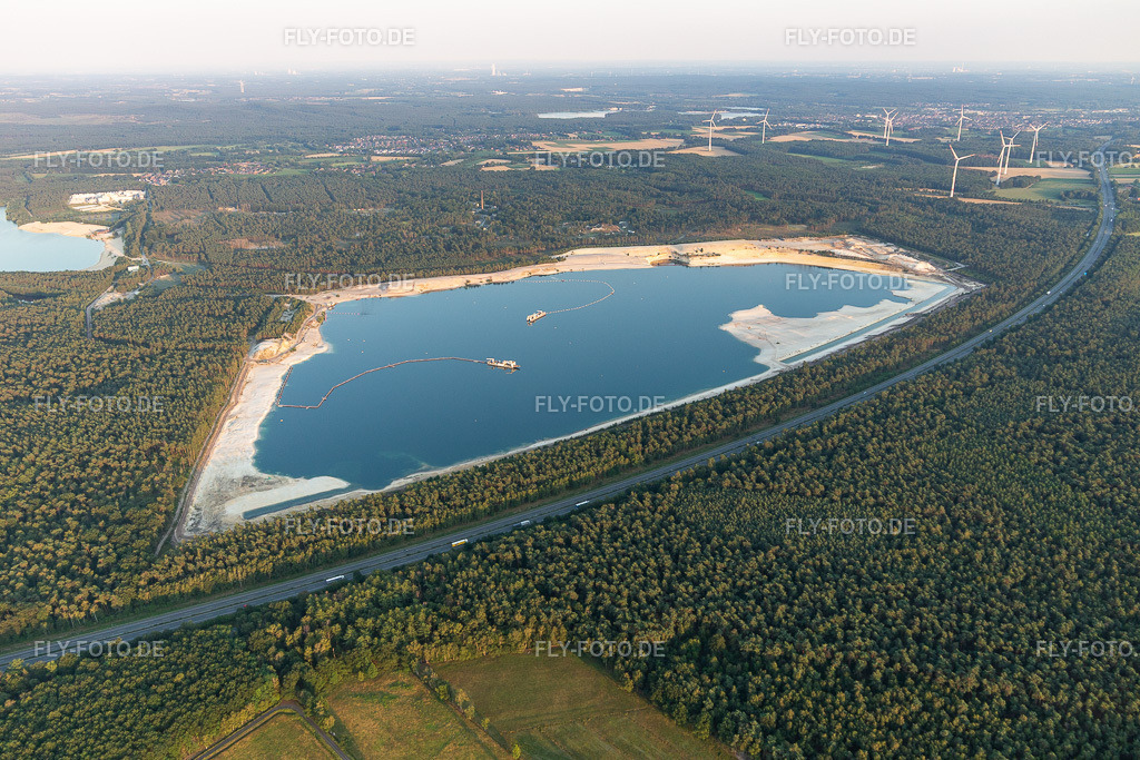 Silbersee I | Luftbild: Silbersee I im Ortsteil Sythen in Haltern im Bundesland Nordrhein-Westfalen in Deutschland. Foto: IMG_008110.jpg vom 13.07.2020 durch Werner Riehm/FLY-FOTO.de - Realisiert mit Pictrs.com