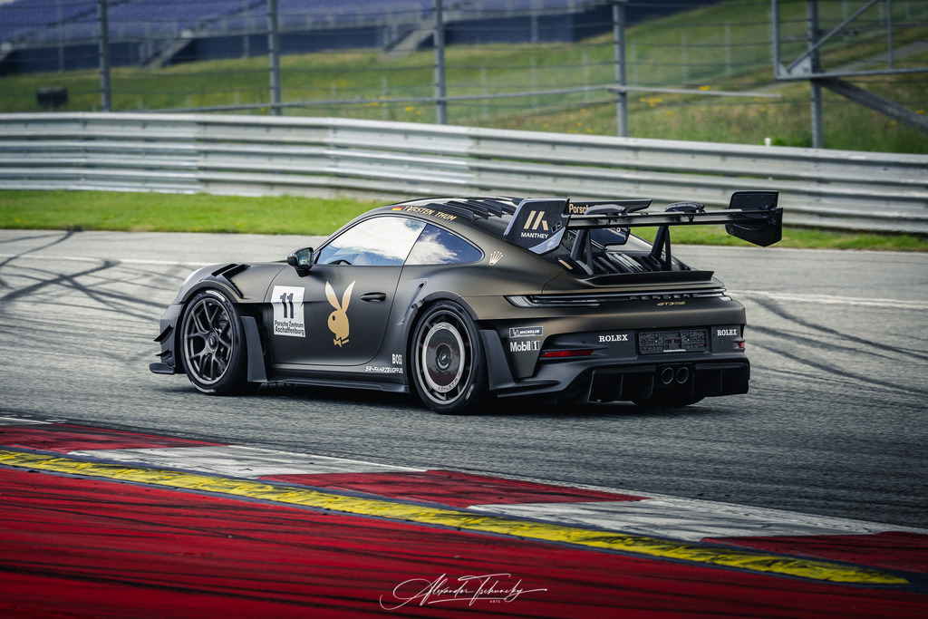 R6PZ2747 _Alexander Tschuncky | Entdecken Sie die faszinierende Welt von Alexander Tschuncky Arts: Kreative Fotografie, atemberaubende Automobilkunst und hochwertiger Bilderdruck. Lassen Sie sich inspirieren! - Realisiert mit Pictrs.com