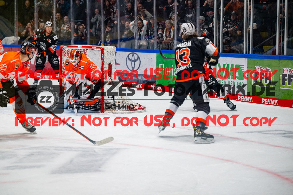 MaZZes_FotoMatrix_221215_7651 | Fotograf Mathias Schmid
Sportfotograf,
Eventfotograf,
Hochzeitsfotograf,
Portraitfotograf