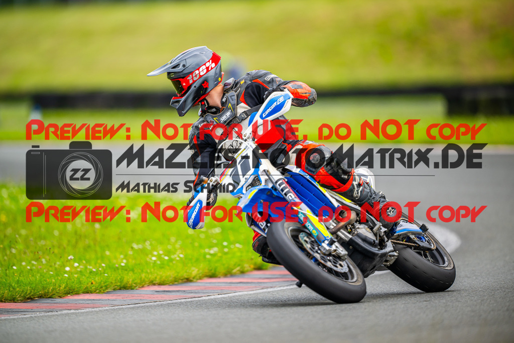 MaZZes_FotoMatrix_240621_6007705_2627 | BLAU