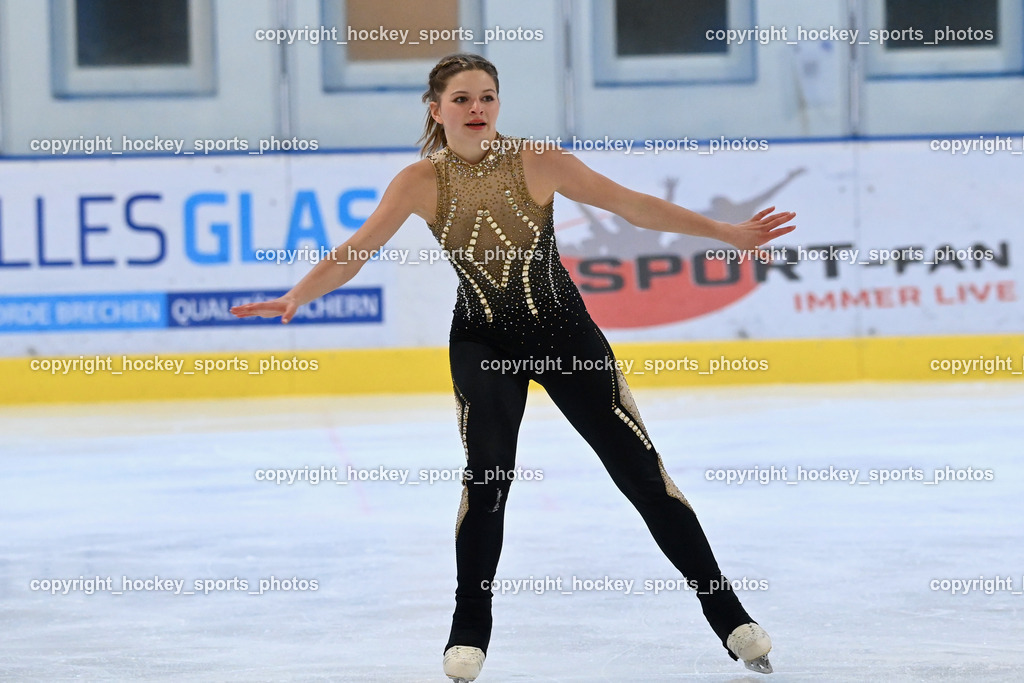 Ossiachersee Pirouette ESC Steindorf 31.3.2024 | Ossiachersee Pirouette ESC Steindorf 31.3.2024, Ossiachersee Pirouette ESC Steindorf am 31.03.2024 in Steindorf (Ossiachersee Halle), Austria, (Photo by Bernd Stefan)