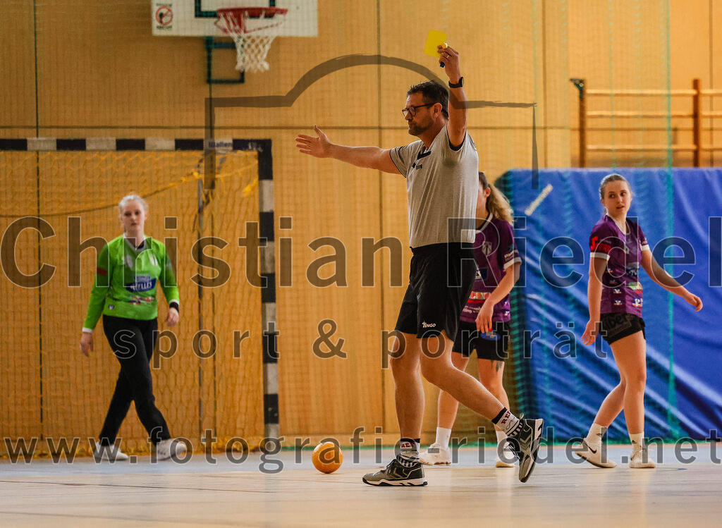 2024-03-09_012_SpVgg_Altenerding_gegen_Eintracht_Dachau-Karlsfeld | Erding, Deutschland, 09.03.2024:
Handball, Bezirksoberliga Frauen Altbayern 2023 / 2024, 17. Spieltag, SpVgg Altenerding gegen Eintracht Dachau-Karlsfeld, Endergebnis: 26:25

Foto: Christian Riedel / fotografie-riedel.net
