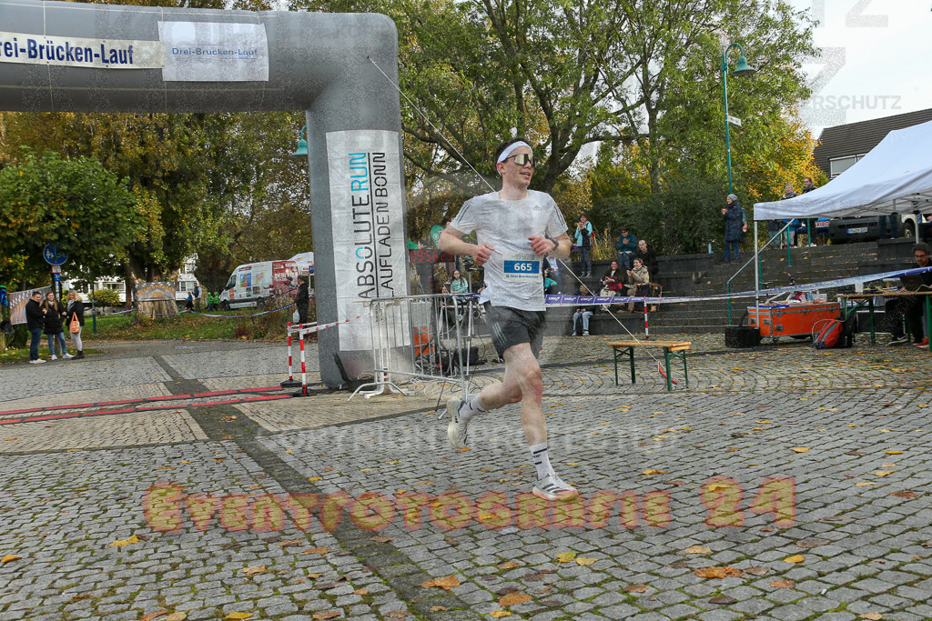 241020_0956_EX1_7272 | Sportfotografie im Rhein-Sieg Kreis, Köln, Bonn, NRW, Rheinland Pfalz, Hessen, etc. Unser Tätigkeitsfeld umfasst den Laufsport vom Volkslauf über den Marathon, Duathlon, Triathon bis zum Ultralauf wie Kölnpfad Ultra oder Schindertrail.