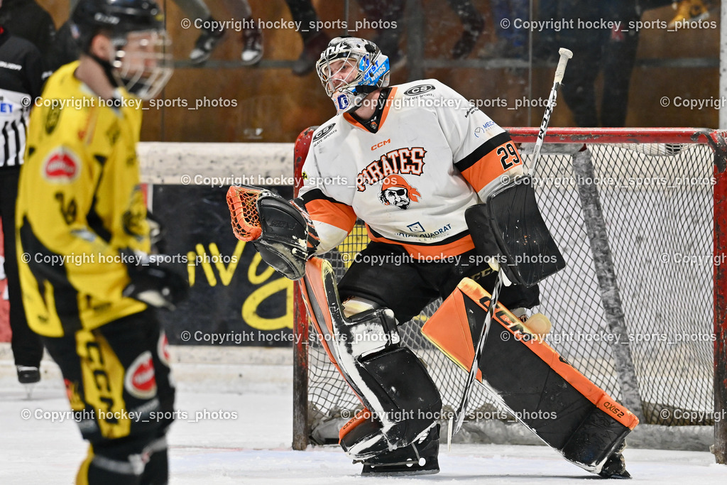 EC Hornets Spittal vs. USC Piraten Velden 18.2.2024 | #29 Stroi Thomas USC Velden, EC Hornets Spittal vs. USC Piraten Velden 18.2.2024, EC Hornets Spittal vs. USC Piraten Velden 18.2.2024 am 18.02.2024 in Spittal an der Drau (Eissportzentrum Spittal), Austria, (Photo by Bernd Stefan)