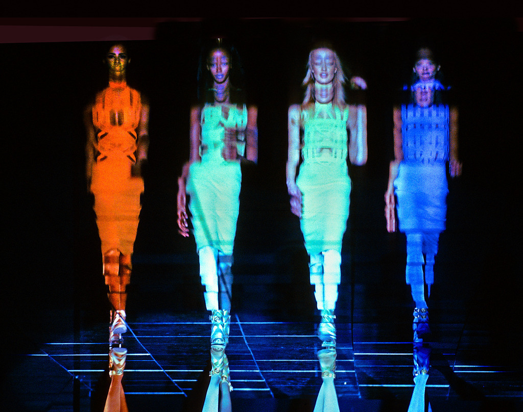 Versace_HW92-93_.Reflex_95x75 | Versace, H/W 1992 Sfilati di Milano Laufsteg, Runway, Catwalk, 