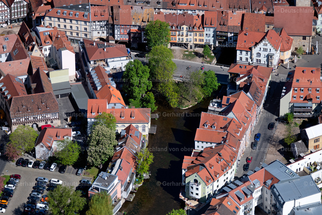 4026582 | ERFURT 07.05.2020 Platz- Ensemble " Wenigemarkt " im Innenstadt- Zentrum im Ortsteil Altstadt in Erfurt im Bundesland Thüringen, Deutschland. // Ensemble space an place " Wenigemarkt " in the inner city center in the district Altstadt in Erfurt in the state Thuringia, Germany. Foto: Gerhard Launer