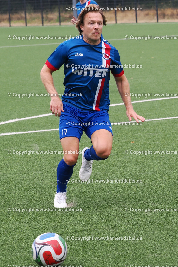 Fußball : LBS - Turnier am 18.07.2026 in Dinslaken | Fußball : LBS - Turnier am 18.07.2026 in Dinslaken ausgerichtet vom RWS Lohberg. Teilnehmende Mannschaften : RWS Lohberg, SV 08/29 Friedrichsfeld,Sus 09 Dinslaken,TV Voerde,STV Hünxe,SGP Oberlohberg,TV Jahn Hiesfeld und Rheinland Hamborn. - Realisiert mit Pictrs.com