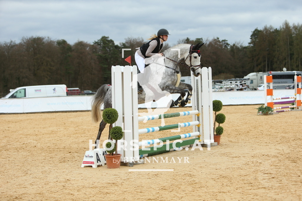 DL2Q2472 | Willkommen bei Brunnmayr - Design & Fotografie – Ihrem Spezialisten für Reitturniere und Pferdeveranstaltungen in Oberösterreich, Salzburg und Bayern! Seit über 17 Jahren sind wir leidenschaftlich dabei.