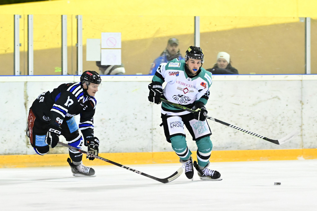 Eishockey I Herren I Saison 2024-2025 I Regionalliga Nord I 14. Spieltag I Hamburger SV - TuS Harsefeld Tigers | Der Sportfotograf. - Realisiert mit Pictrs.com