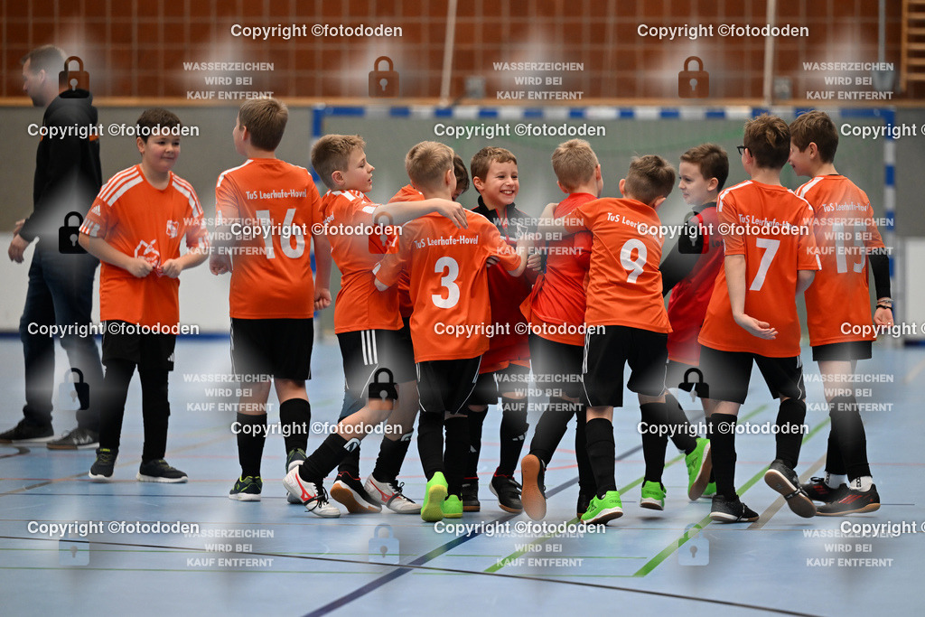 DSC_0114 | TuS Esens 2 vs. TuS Leerhafe (orange) 9m schießen 