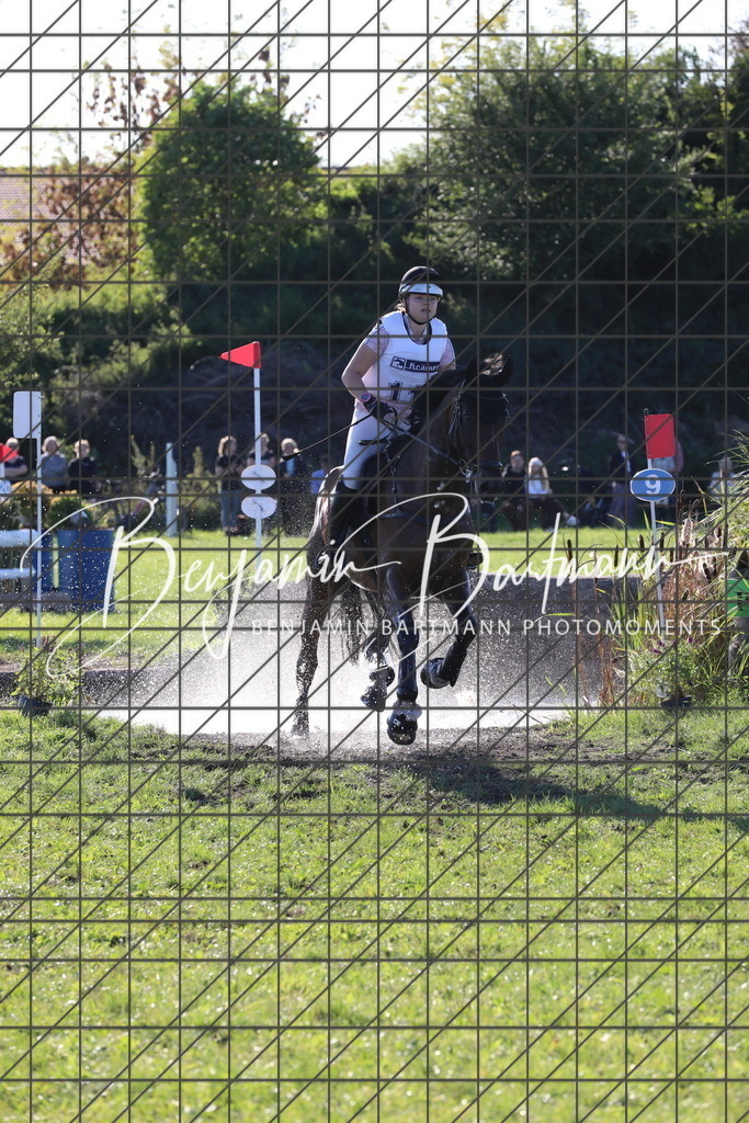 AZ2A1324 | Benjamin Bartmann Photomoments