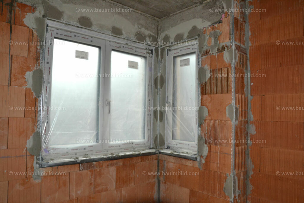 bib-lg18-putzarbeiten-0017 | Nach LV-Leistungsgruppen sortierte Detailfotos über den Bau eines Hauses. Alle Hausbau-Bilder direkt vom Urheber und Autor der Website Haus-Selber-Bauen.com