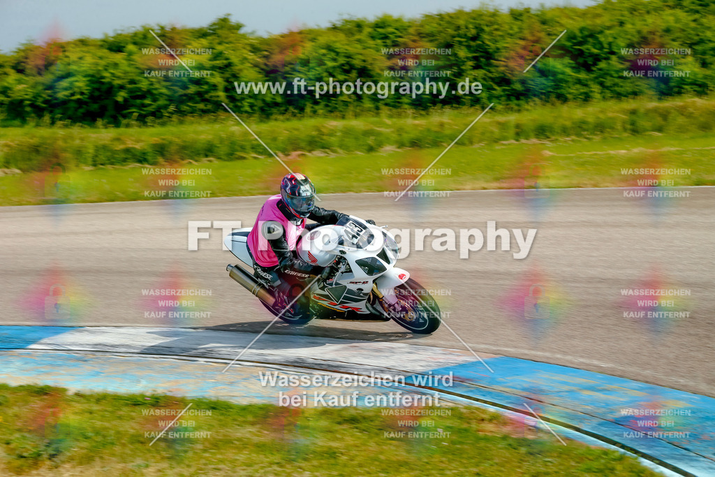 _MOT1090 | Hier findet Ihr Bilder von Touristenfahrten auf der Nürburgring Nordschleife oder von anderen Veranstaltungen die ich besucht habe. Viel Spass beim Durch Schauen 