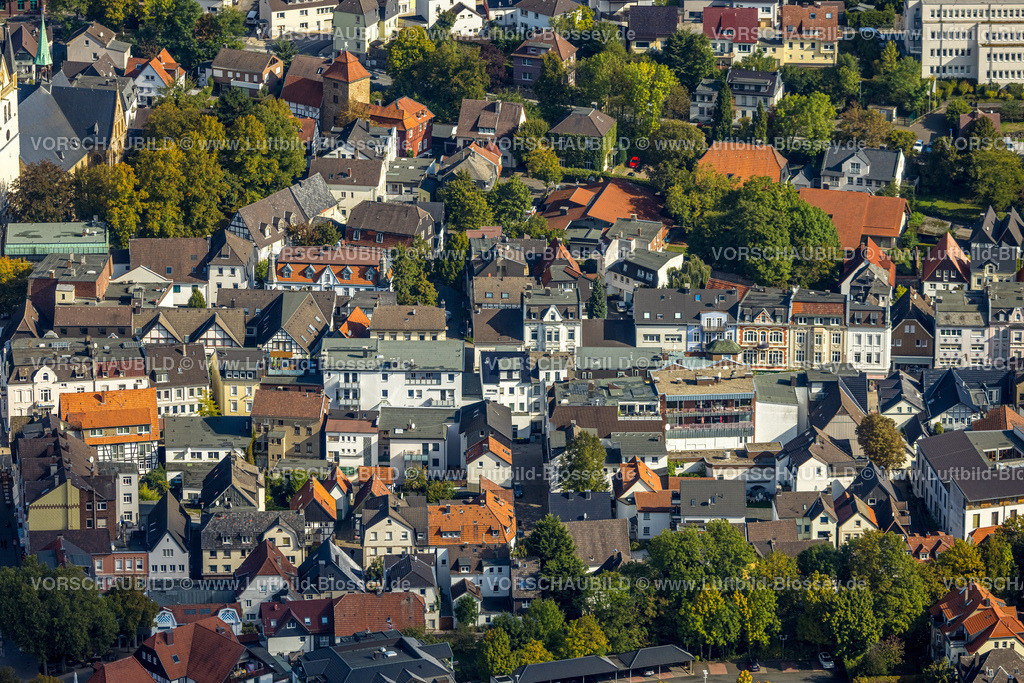 Menden220901362 | Luftbild, Altstadt Wohnhäuser, Menden, Ruhrgebiet, Nordrhein-Westfalen, Deutschland