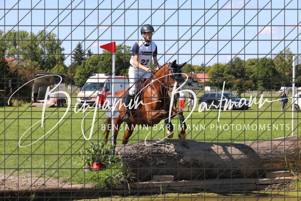 AZ2A9654 | Benjamin Bartmann Photomoments