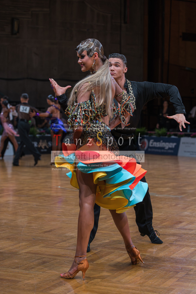 20250820_WDSF Open Lat Youth_2668 | Tanzsportbilder, Standardtanz, Lateintanz, WDSF, DTV, LTVB, dancecomp, goc, hessen tanzt, blaues band der spree, walzer, tango, wiener walzer, slowfox, quickstepp, samba, rumba, cha-cha-cha, paso doble. jive, hd-kroft photography, turniertanzsport