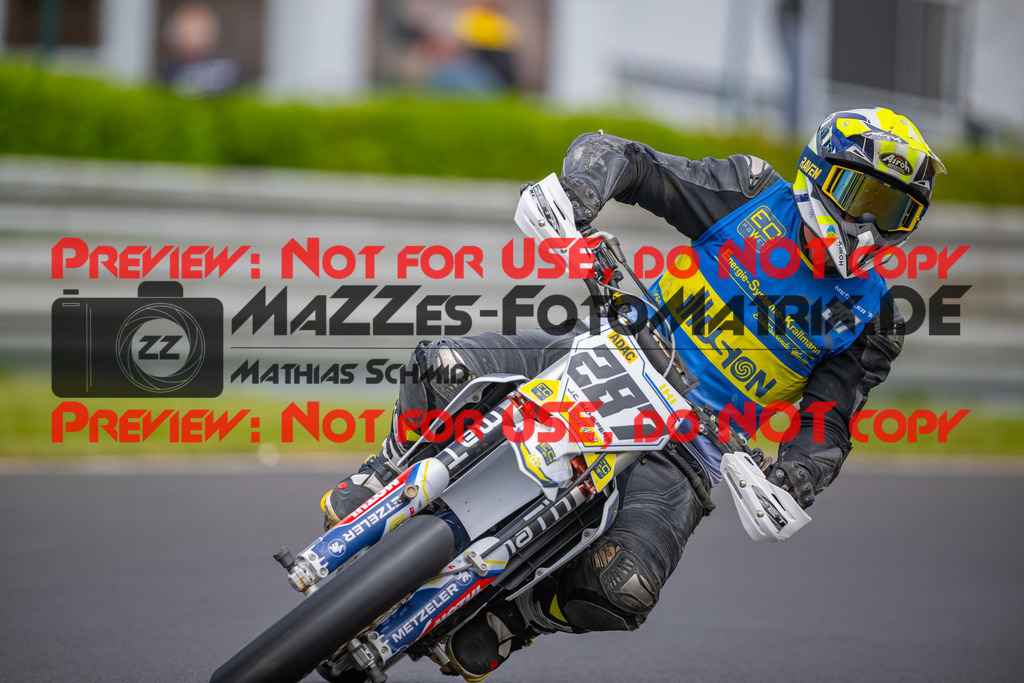 MaZZes-Fotomatrix-20260508-52084 | G2