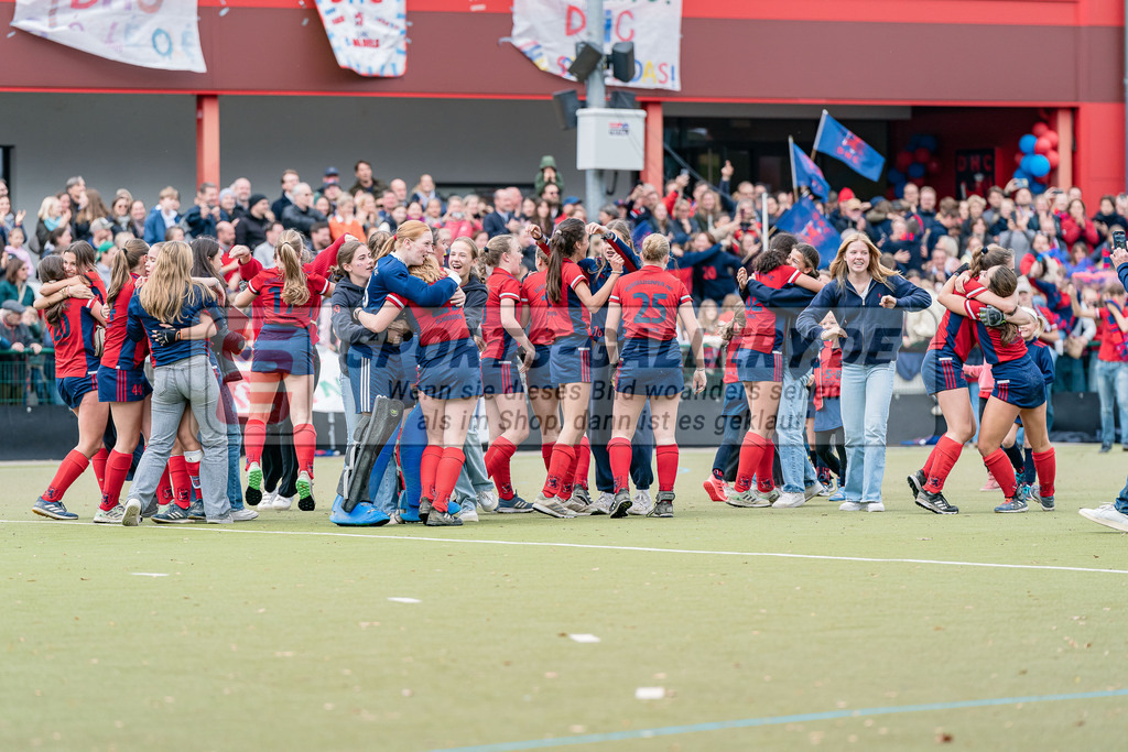 HK_20231022_903181 | Finale Deutsche Meisterschaft Feld WU16 Uhlenhorst Mülheim - Düsseldorfer HC am 22.10.2023 DHC, Düsseldorf ,