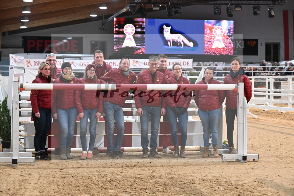 Team_Freispringen_3261882 | hf-fotografie - Realisiert mit Pictrs.com