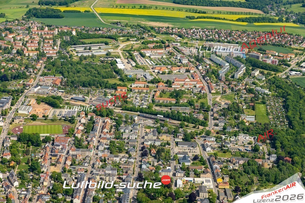 Das Luftbild der Stadt Frankenberg/Sa. wurde 2022 vom Flugzeug heraus erstellt (keine Drohnen-Aufnahmen) Aufnahmehöhe ca.450 Meter- hohe Bildauflösung und Druck-Qualität. Garantiert!