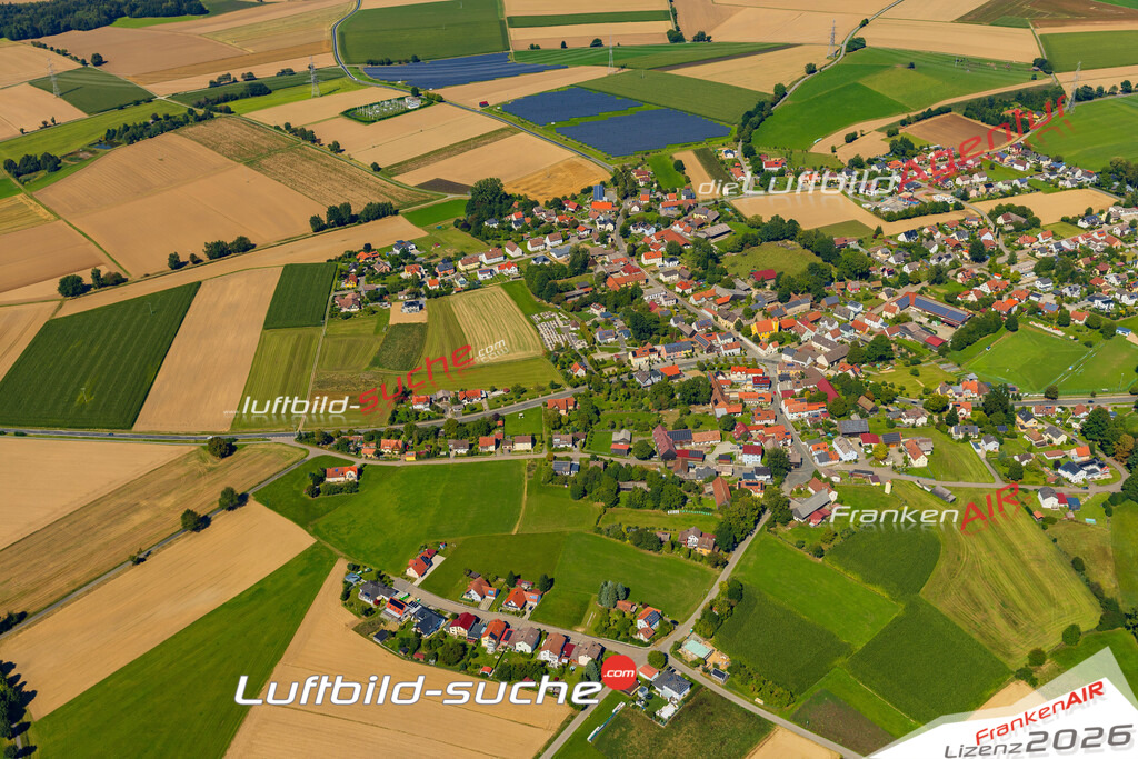 Schöne Luftaufnahme als Geschenk in Altenstadt Vohenstrauß - Die Luftbildaufnahme wurde 2025 vom UL-Flugzeug heraus erstellt ( keine Drohne ) - Hochauflösende Luftaufnahme -Nicht vergleichbar mit Google Maps oder Satelittenbilder- Die Geschenkidee !Mit Lizenz und Bildrechte bestellbar