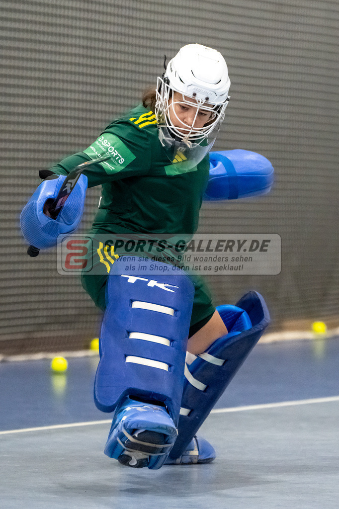 HK_20241201_109433 | 1. Bundesliga Halle Damen Düsseldorfer HC - Schwarz Weiss Köln am 1.12.2024 DHC, Düsseldorf , Tizia Gross ( Düsseldorfer HC #12 )
