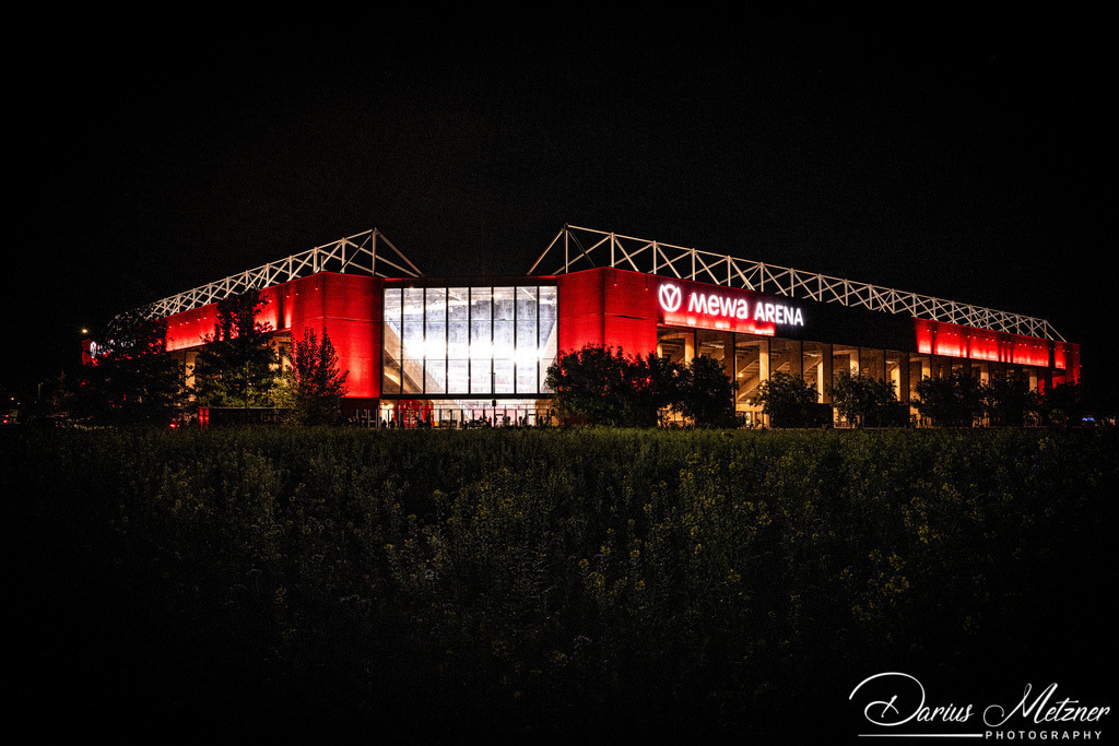 Das Mainzer Stadion am Europakreisel | Das Mainzer Stadion am Europakreisel