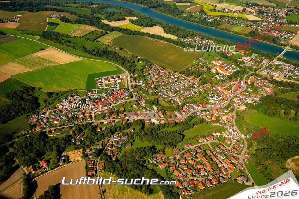 Das Luftbild zeigt :  Niederviehbach - Die Luftaufnahme wurde 2023 vom UL-Flugzeug aus erstellt ( keine Drohne ) - Hochauflösende Luftaufnahme - Für grossformatige Ausdrucke geeignet. Die Geschenkidee !Mit Lizenz und Bildrechte bestellbar
