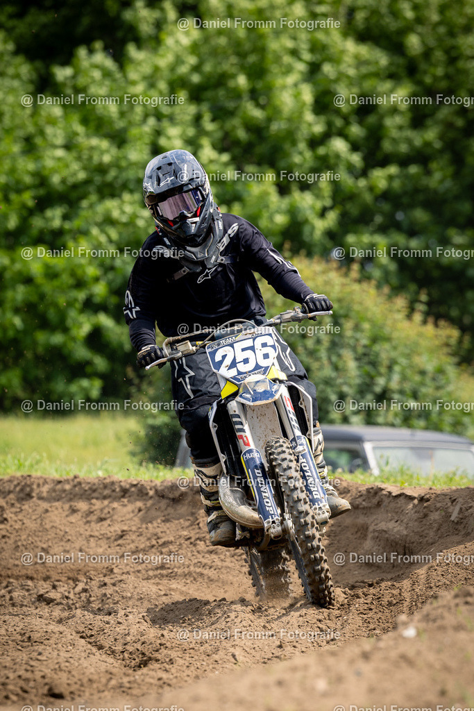 0V8A7310 | DanielFrommFotografie - Realisiert mit Pictrs.com