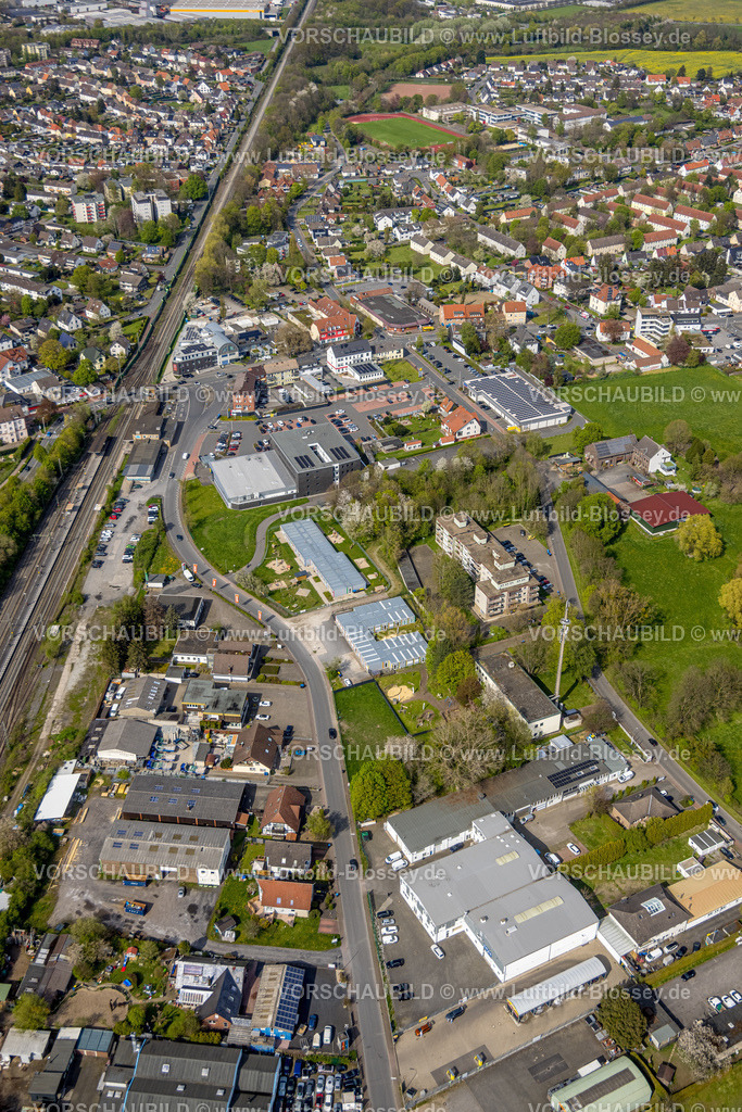 Boenen230404677 | Luftbild, Einkaufszentrum Poststraße, Bahnhof Bönen, Altenbögge, Bönen, Ruhrgebiet, Nordrhein-Westfalen, Deutschland