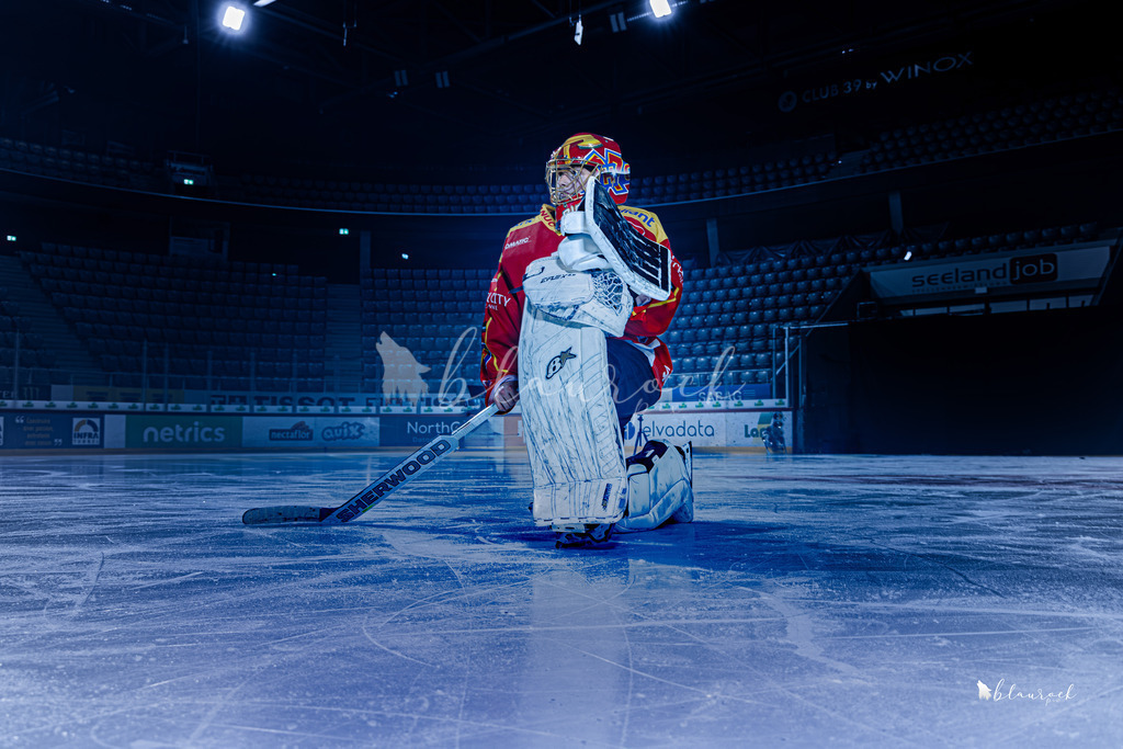 Ice_Shooting00019 | Sportbilder, Sportfotograf, Hochzeits- und Eventfotografin, Flugshows, Portraits und Tiershooting, Aviation, Downhill, Nationalleague, Swissleague, International