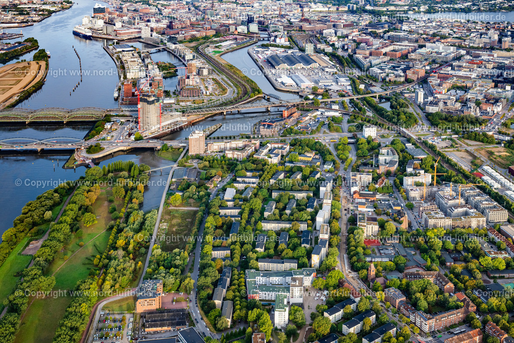 Hamburg_Rothenburgsort_ELS_5988200925 | HAMBURG 20.09.2025 Innenstadtbereich im Stadtgebiet am Flussverlauf der Norderelbe im Ortsteil Rothenburgsort in Hamburg, Deutschland. // Cityscape of the district on the river course Norderelbe in the district Rothenburgsort in Hamburg, Germany. Foto: Martin Elsen
