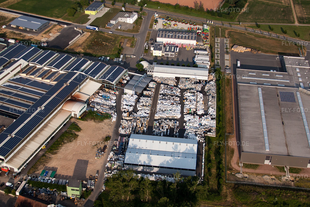 Luftbild: KVS Plastics in Herbolzheim im Bundesland Baden-Württemberg in Deutschland. Foto: IMG_68143.jpg vom 19.06.2014 durch Werner Riehm/FLY-FOTO.de