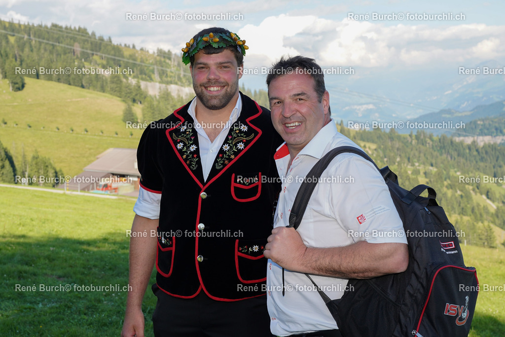 20220710-DSC00046 (2) | René Burch leidenschaftlicher Fotograf aus Kerns in Obwalden.  Hier finden sie Sport, Landschaft und Natur Fotografie.
 - Realisiert mit Pictrs.com
