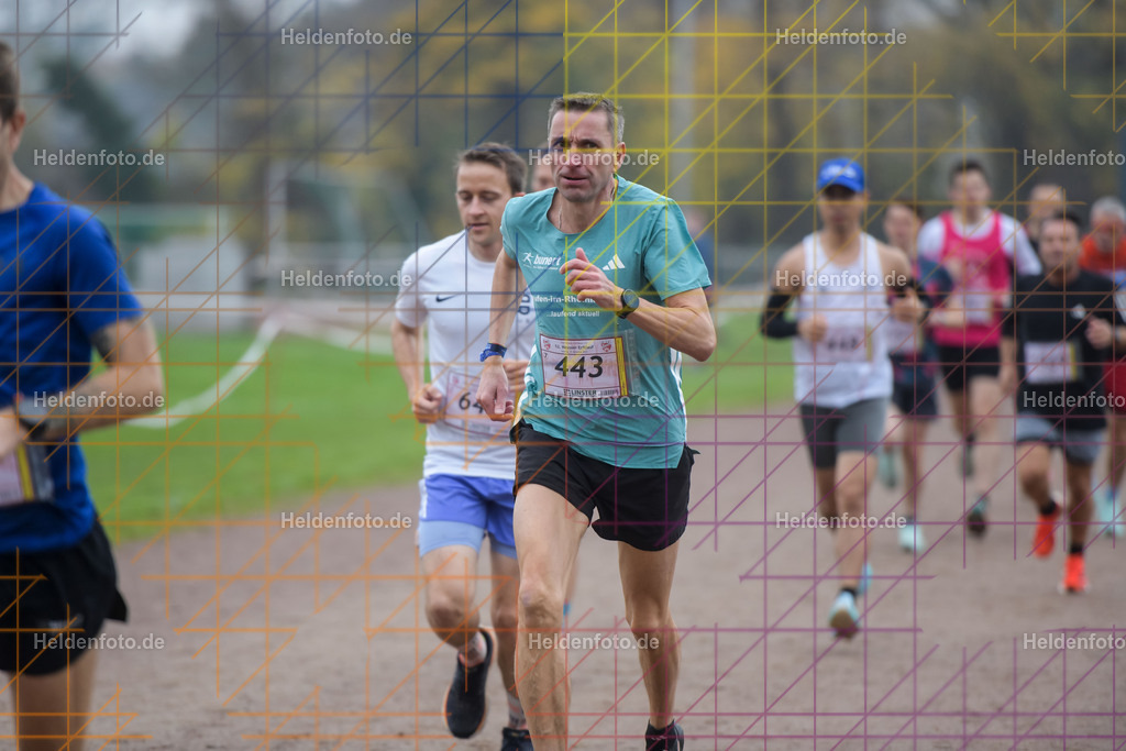 Neusser Erftlauf 2025  | 15km Neusser Erftlauf 2025 Foto: Heldenfoto.de