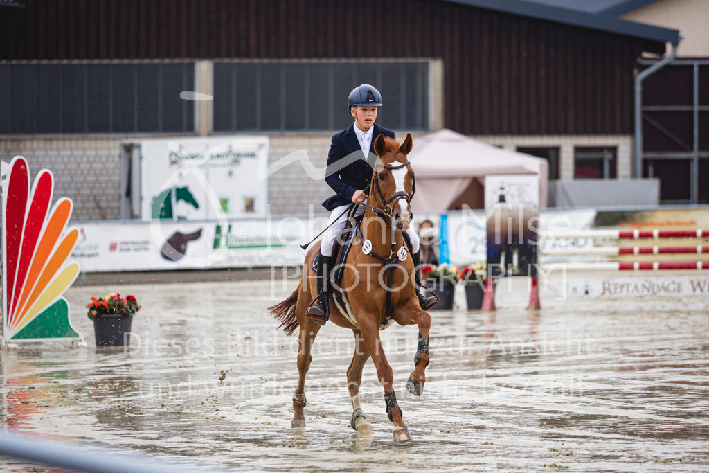 240426_Olfen-Vinnum_PonyTrophy-124 | Deine schönsten Turniermomente als professionelle Fotos! Entdecke hochwertige Pferdesport-Fotografie im Online-Shop. Jetzt Fotos finden & bestellen!