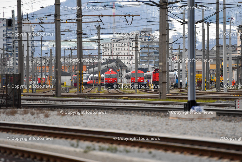 Baufortschritt Ausbau Weststrecke_ ÖBB_ 07.12.2022-18 | 07.12.2022, ÖBB Weststrecke , AUT, Besichtigung Ausbau Weststrecke 4 gleisig, im Bild Westbahnstrecke Ausbaubereich Untergaumberg