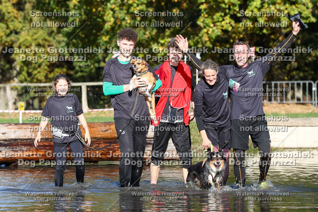 Dog Paparazzi - Strongdog 10-25-8958 | Dog Paparazzi Jeanette Grottendiek Fotografie & Videografie - Realisiert mit Pictrs.com