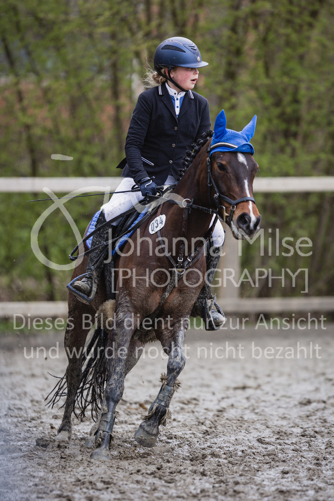 230402_MünsterHandorf_PonyTrophy-313 | Deine schönsten Turniermomente als professionelle Fotos! Entdecke hochwertige Pferdesport-Fotografie im Online-Shop. Jetzt Fotos finden & bestellen!