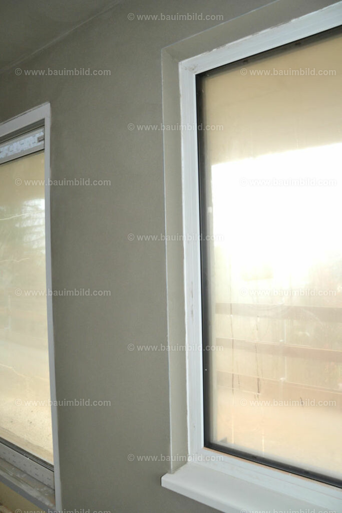 bib-lg18-putzarbeiten-0097 | Nach LV-Leistungsgruppen sortierte Detailfotos über den Bau eines Hauses. Alle Hausbau-Bilder direkt vom Urheber und Autor der Website Haus-Selber-Bauen.com