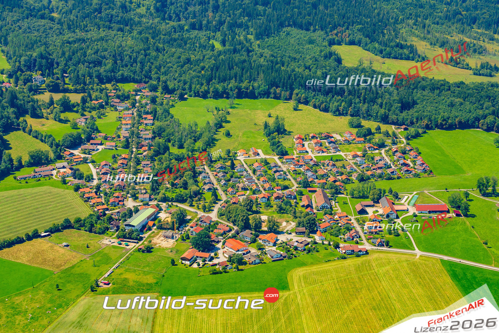 Schrägluftbild  Grafenaschau  Schwaigen - Das Luftbild wurde 2025 vom UL-Flugzeug heraus erstellt ( keine Drohne ) - Hochauflösende Luftaufnahme -Nicht vergleichbar mit Google Maps oder Satelittenbilder- Die Geschenkidee !Mit Lizenz und Bildrechte bestellbar