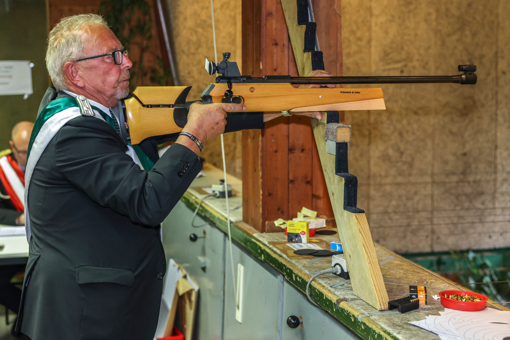 top-top.de 240629-078 | Foto, Video, Fotografie, Videografie, Fotobox, DJ, Discjockey, Musik, Musikbox, Veranstaltung, Photobooth, Amazon, Ebay, Buchtipp, Bestseller, Autor, Verlag, Buch, Wesel, Hamminkeln, NRW, Dinslaken, Rees, Drohne, Hochzeit, Party, Fotobox, Wesel, Fotograf