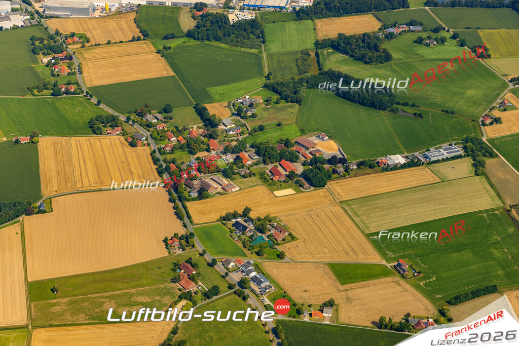 Schöne Luftaufnahme als Geschenk in Bennien Melle - Die Luftbildaufnahme wurde 2025 vom UL-Flugzeug heraus erstellt ( keine Drohne ) - Hochauflösende Luftaufnahme -Nicht vergleichbar mit Google Maps oder Satelittenbilder- Die Geschenkidee !Mit Lizenz und Bildrechte bestellbar