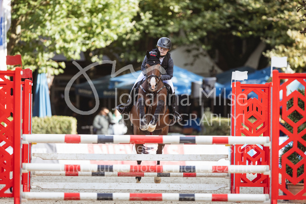 240913_OWLCh_PonyTrophy-705 | Deine schönsten Turniermomente als professionelle Fotos! Entdecke hochwertige Pferdesport-Fotografie im Online-Shop. Jetzt Fotos finden & bestellen!