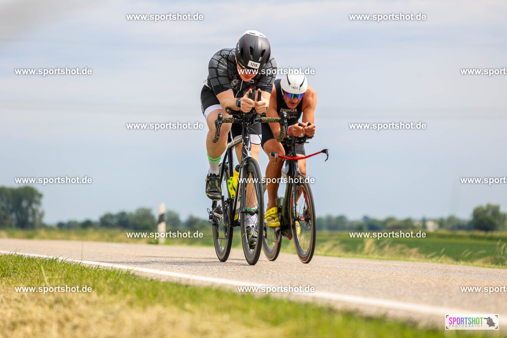 BR8A5000 | Stadttriathlon Erding 2025. #yourpictrs #sportshot_your_pictrs @Sportshotphotography #stadttriathlonerding Copyright: www.sportshot.de