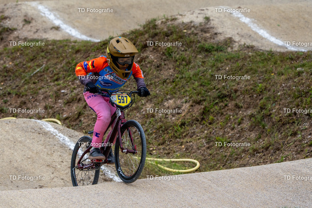 BayBMX2026-05747 | Fotogalerie von Thomas Dettweiler mit Eventbildern und lizenzfreien Fotos. Perfekt als Wandbild, für Büro, Website oder private Nutzung. - Realisiert mit Pictrs.com
