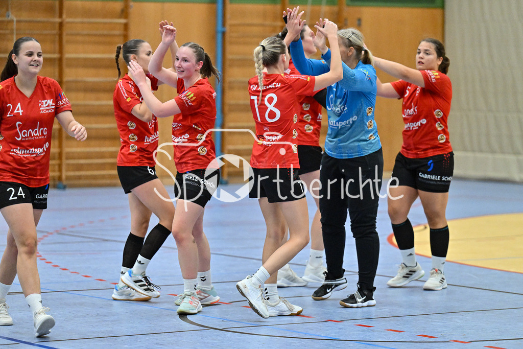 TSV Aichach - TSV Brannenburg | Professionelle Sportfotos aus den Bereichen Fußball, Eishockey, Handball und vieles mehr. Ob Sieg oder Niederlage
