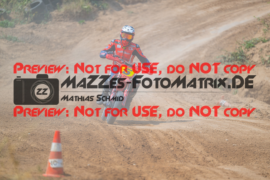 MaZZes-Fotomatrix-20260816-618055 | S2