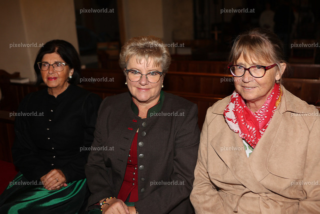 Erntedankfest mit feierlicher Einführung von Otto Markus Hoffmann als Akolyth | Bildershop von pixelworld.at - Realisiert mit Pictrs.com